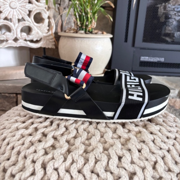 Tommy Hilfiger Women's SZ 10 Beckett Red White Blue Sandals Ankle Strap - Picture 7 of 11